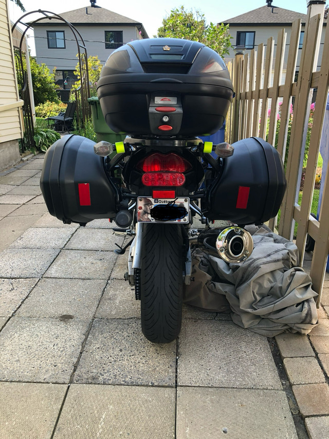 Suzuki. GSX1250 FA  dans Routières  à Laval/Rive Nord - Image 2