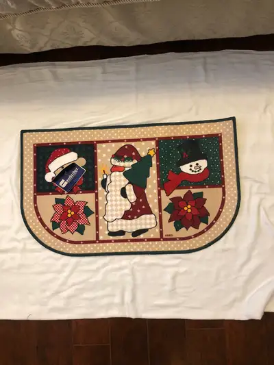 Vintage CAMBRIDGE Christmas Mat , View more