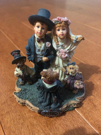 Boyds Bear wedding figurine