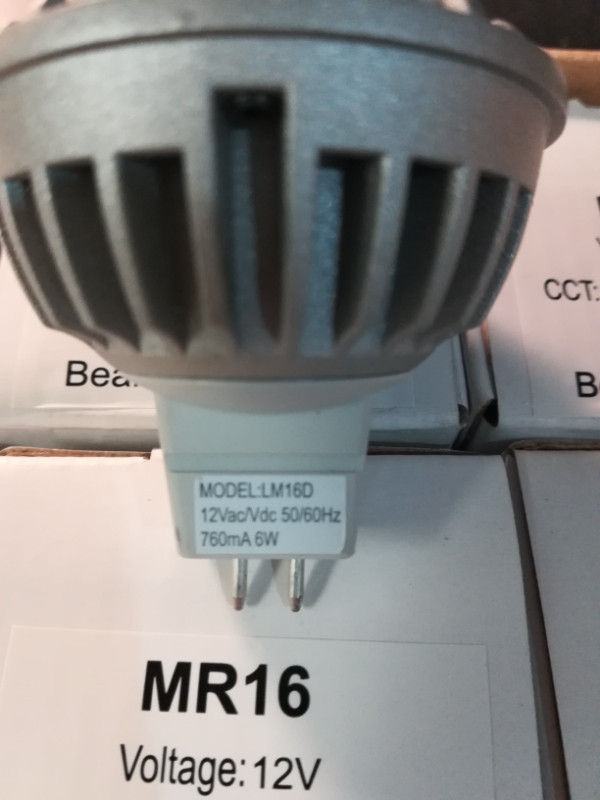 10 Pack MR16 LED Bulb 6w 2700K 12v AC/DC in Indoor Lighting & Fans in City of Toronto - Image 2
