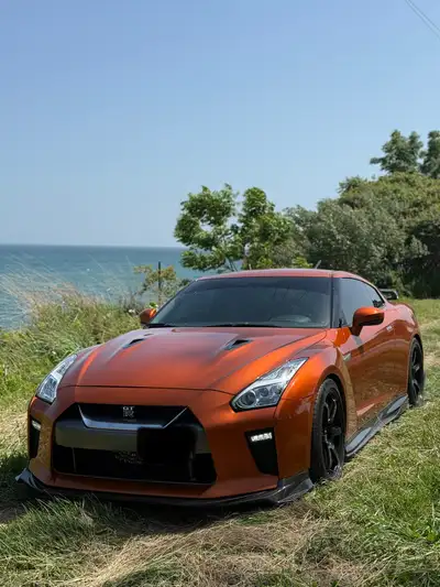 2017 Nissan GT-R Track Edition in Blaze Metalic Orange – Rare Spec, 1 of 3 in North America Clean ti...