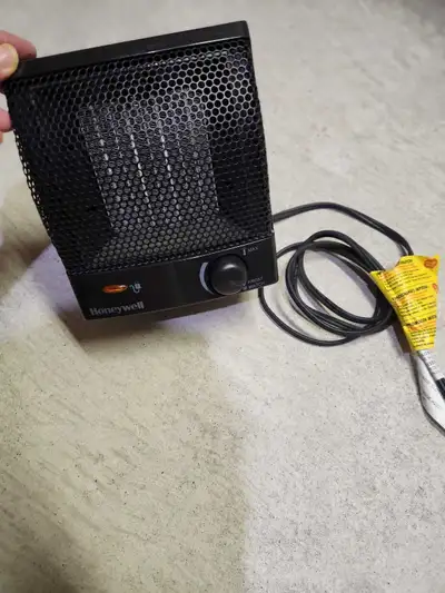 Honeywell HZ-316C 1500W Portable Block Heater, View more