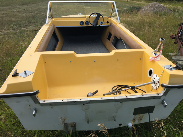 Boat Parts  in Powerboats & Motorboats in Saskatoon - Image 3