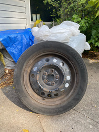 Solus all season tires on rims 205/55 R16 91, 16 inch steel rims