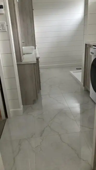 Tuile porcelaine 2'x2' de plancher ou mur de qualité, View more