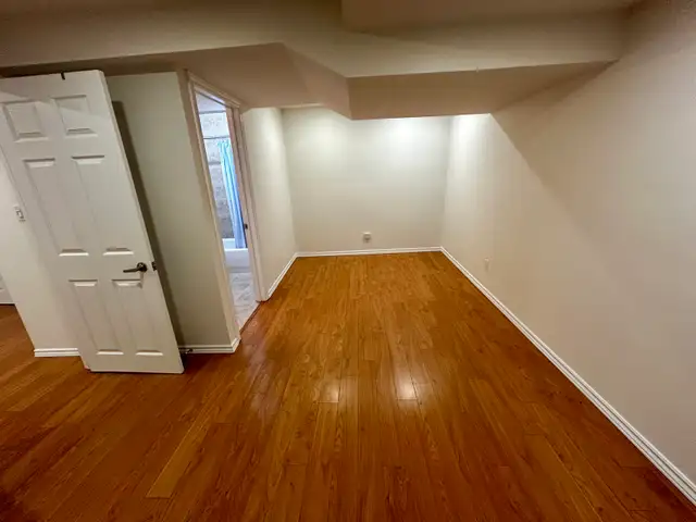 Lovely basement apartment for rent  in Long Term Rentals in Markham / York Region - Image 7