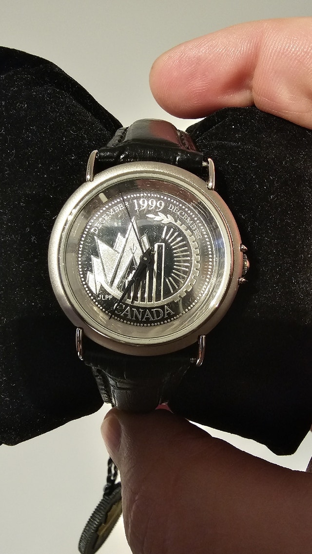 Royal Canadian Mint Watch December 1999 Montre Bijoux et montres