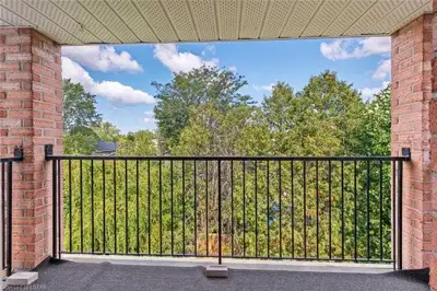 Top floor corner/end unit offers more privacy/solitude than similar interior units and this one is i...