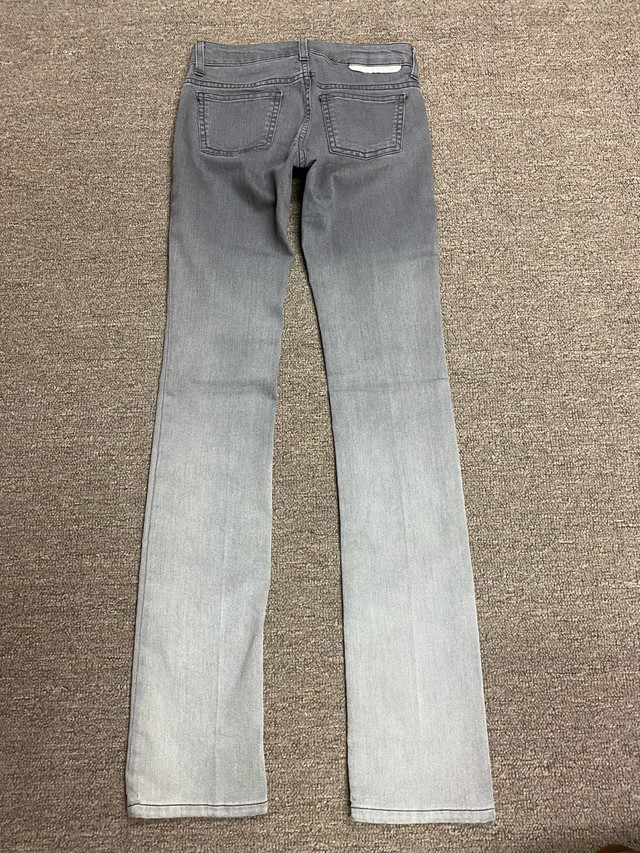 Used But Not Abused - Stella McCartney Jeans - size 24 waist in Women's - Bottoms in St. Catharines - Image 2