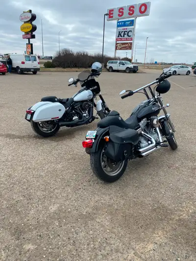 Selling my 2010 dyna super glide. The bike is in excellent condition it comes with leather throw ove...