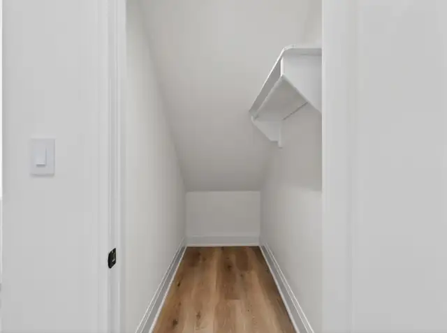 2 Bed, 2 Bath Apartment - 28 Norcross Road, Unit 3 in Long Term Rentals in City of Toronto - Image 26