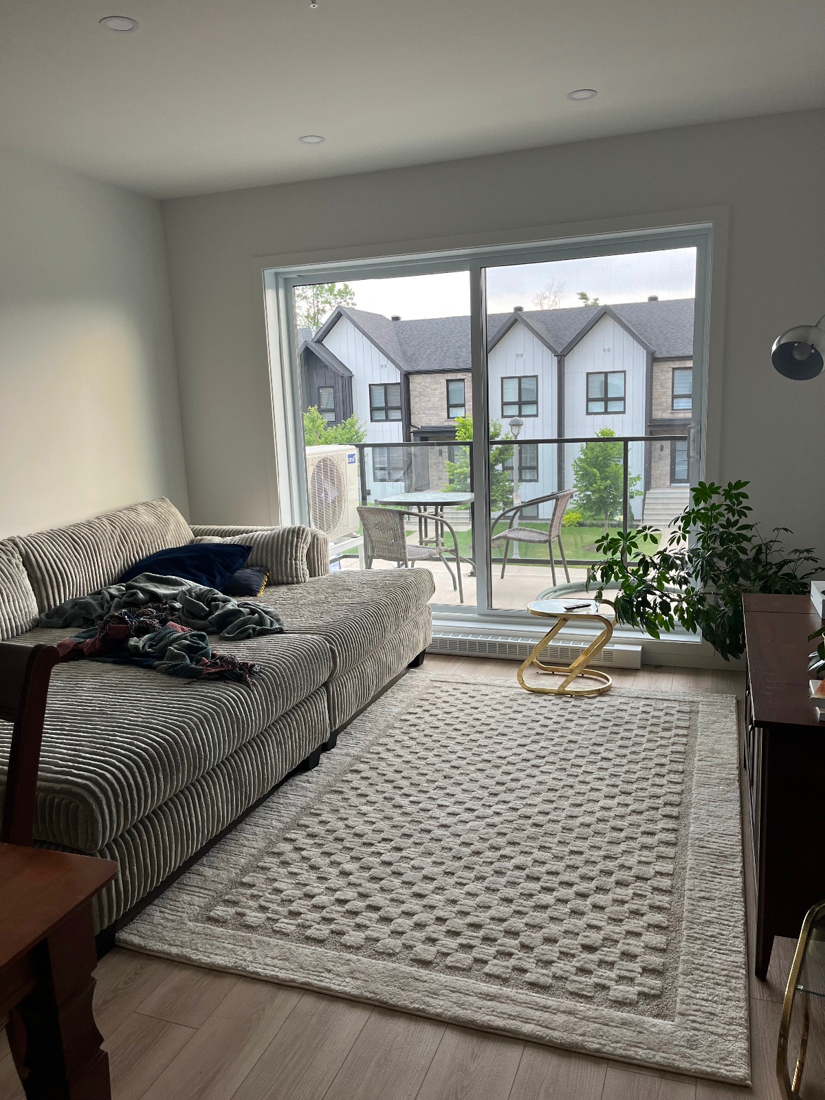 Condo locatif — photo 1