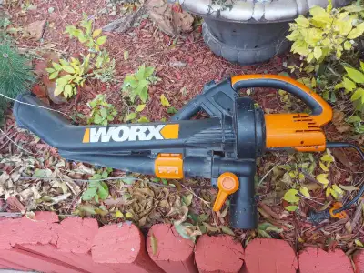 LEAVES & SNOW ARE FALLING! Worx Electric Blower Vac Mulcher, View more