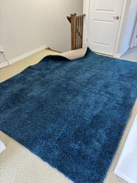 Navy Blue 8x10 High Pile Shag Area Rug (Like New)