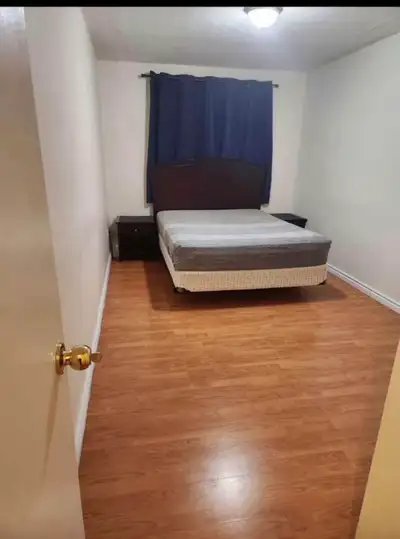 Private Room for Rent – Cambridge (One Person Only) Available from: June 1 ️ Room Features: * Queen-...