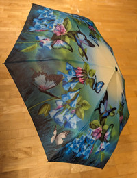 BRAND NEW, Never Used. Galleria Bluebells Umbrella
