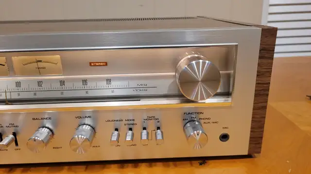 vintage pioneer sx-650 receiver in Stereo Systems & Home Theatre in Mississauga / Peel Region - Image 4