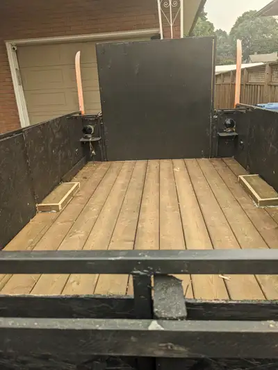 Utility trailer with tool box. Asking $1500.00. call for further details. 519-362-9709.