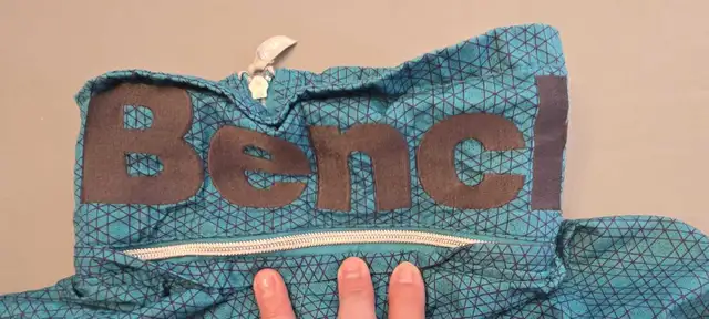 Youth XL Bench Jacket in Women's - Tops & Outerwear in Winnipeg - Image 5