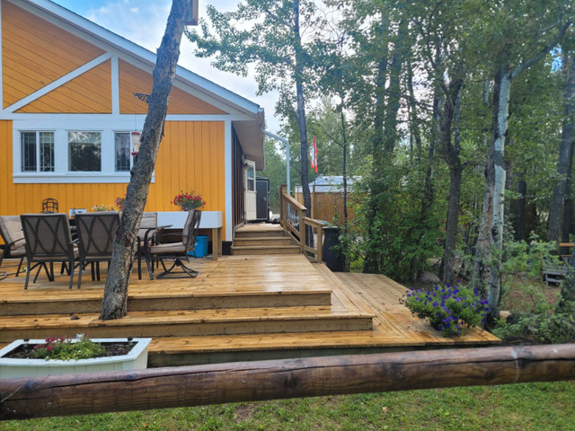 Lake front cabin short term rent in Short Term Rentals in Red Deer - Image 2