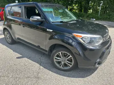 2016 KIA SOUL RARE 6 SPD MANUAL Great car. GDI engine Very good on gas. Bluetooth stereo Aftermarket...