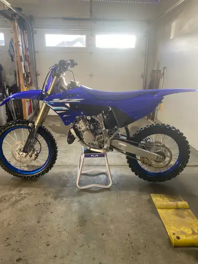 2025 YZ125 Purchased in Fall of 2025, Save big$$, no tax, PDI or freight. (10,600) Owned it for 4 mo...
