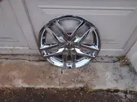 17 inch chrome looking hup caps