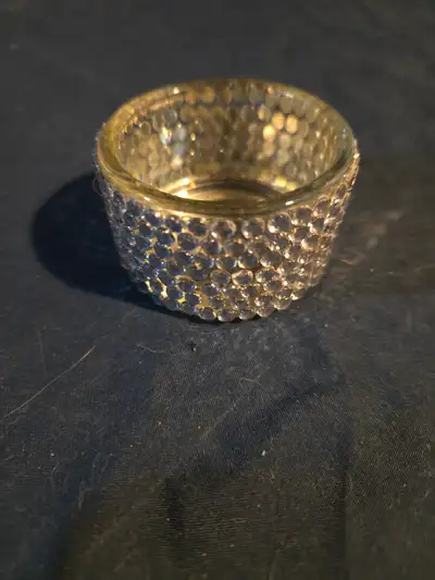 Free tealight holder, View more