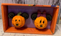Disney Halloween Mickey &Minnie Pumpkin Salt & Pepper Shakers