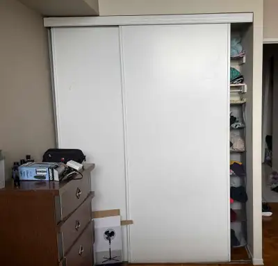 One private room for rent in North York in condo apartment from August 1st . O-connor station Line 5...