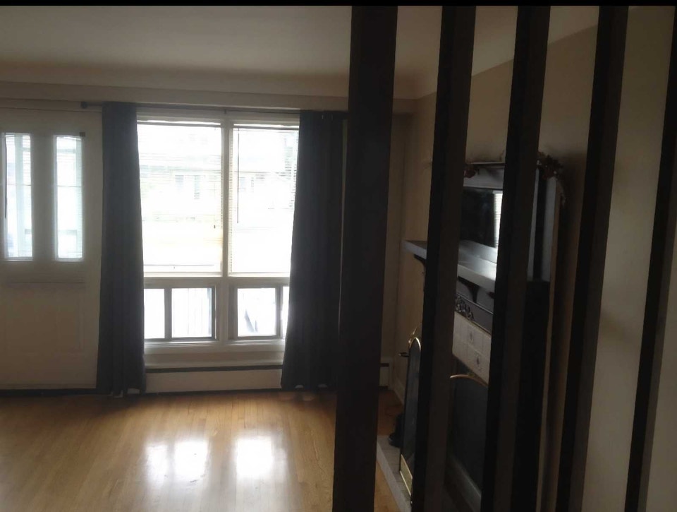Spacious 3-Bedroom apartment 4