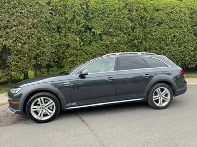 Audi A4 allroad en très bonne condition, 114000 km au compteur, seulement deux proprios (ma soeur et...
