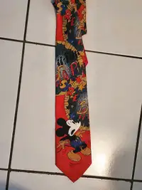 10/10 Vintage DISNEY Mickey Mouse tie. $50.