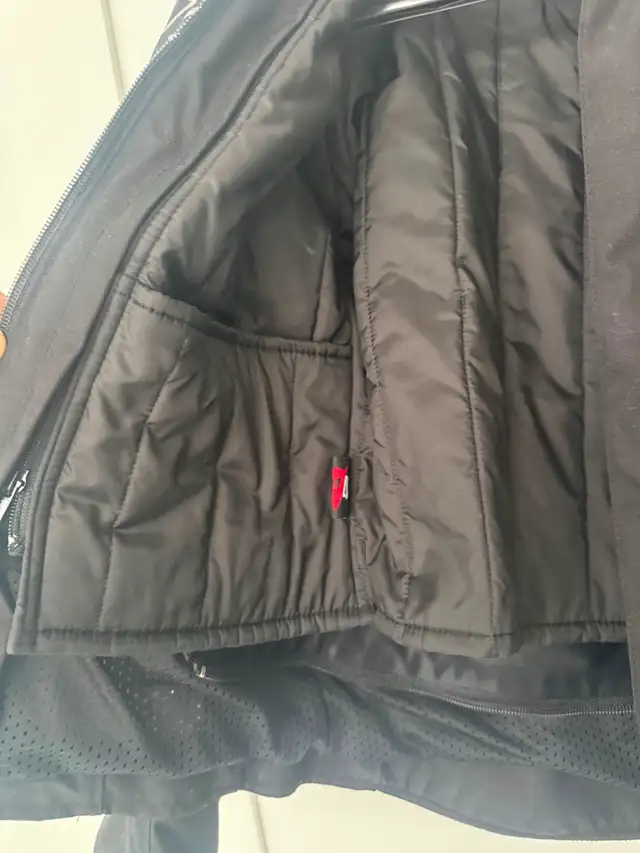 Womens Dainese Motorcycle Jacket Size 40.  Armour inside in Women's - Tops & Outerwear in City of Toronto - Image 4