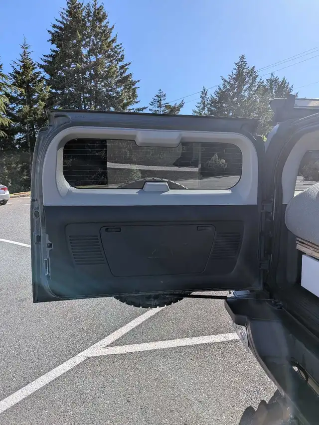 Hummer H3516704134780702728
