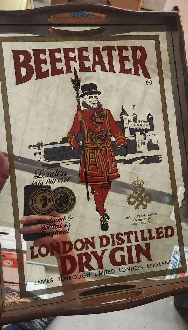 Vintage Alchohol Beer Spirits Mirror Sign in Arts & Collectibles in Calgary - Image 4