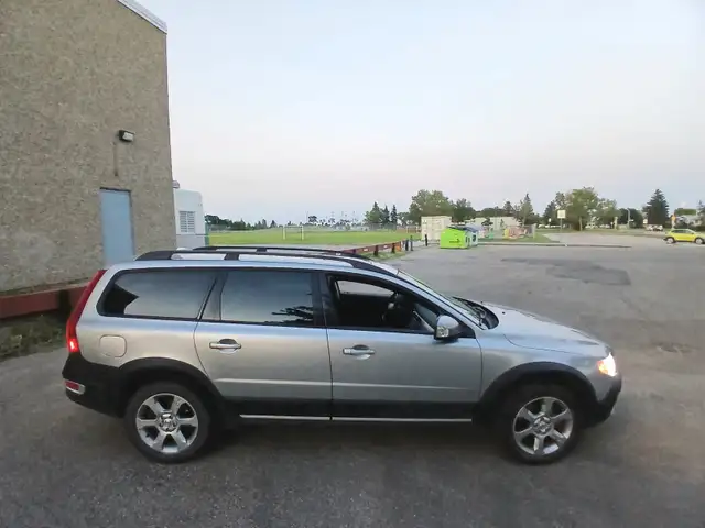 2008 Volvo XC70