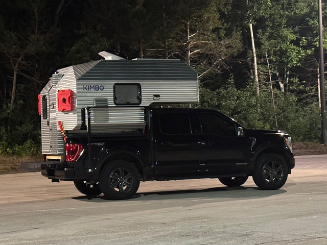 RARE Off-Grid Overlanding 2023 Kimbo 6 Truck Camper  in Travel Trailers & Campers in Thunder Bay - Image 3