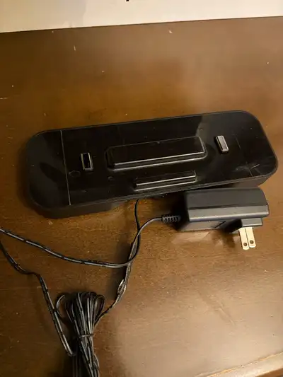 iRobot Braava jet 380T Robot Mop charger Like new