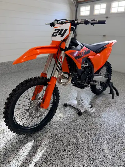 I am selling my 2025 KTM 150sx, a high-performance dirt bike designed for competitive racing and mot...