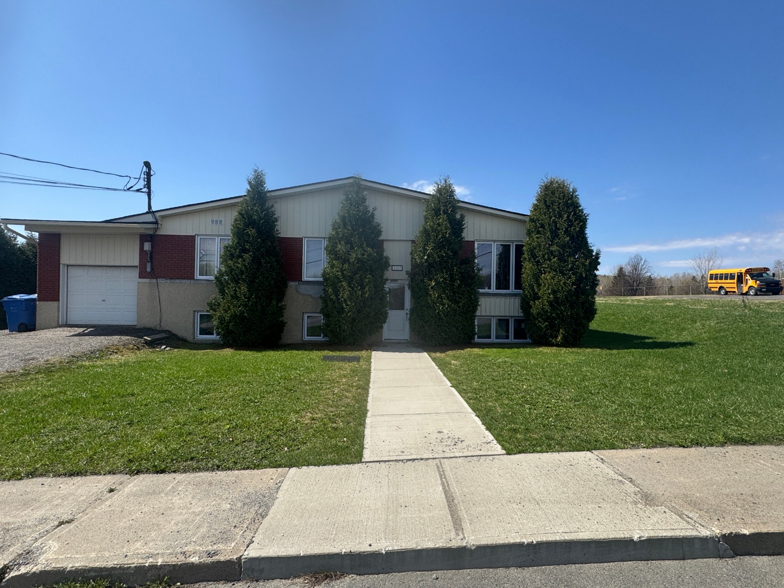 4½ (2 chambres) a louer– Shawinigan — photo 1