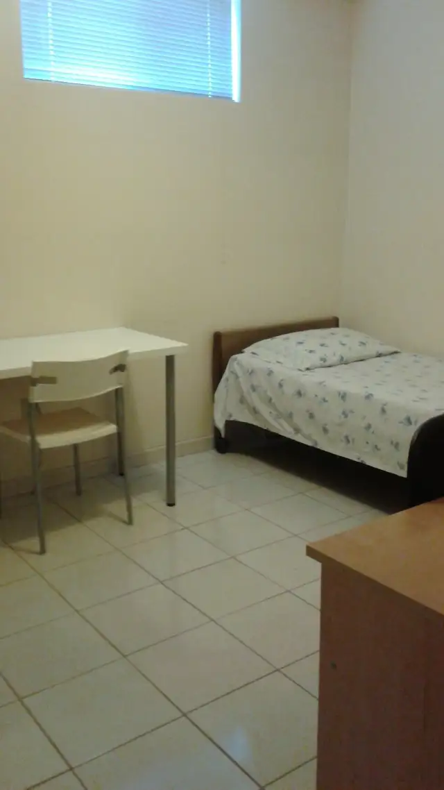 Private room available62865716902531125