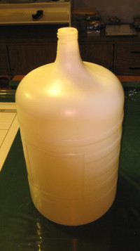 23 LITER CARBOY (CLEANED AND DISINFECTED)
