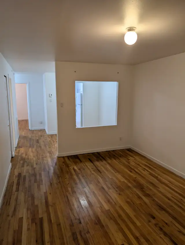 Frais peint 3½ Transfer de bail, Lease transfer $1000/mois-month in Long Term Rentals in City of Montréal - Image 4