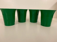 Vintage Set of four green Kraft plastic glasses (1980s)
