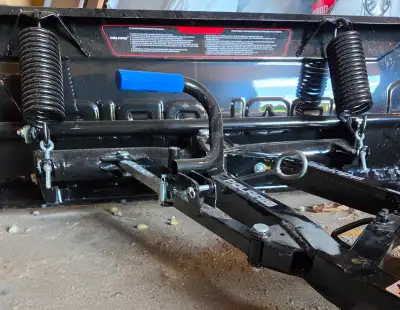 As new polaris plow off a polaris 570, used 5 times. Quick connect. $1000 obo