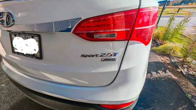2014 Hyundai SUV Santa Fe Sport Limited 2.0L in Cars & Trucks in Gatineau - Image 2