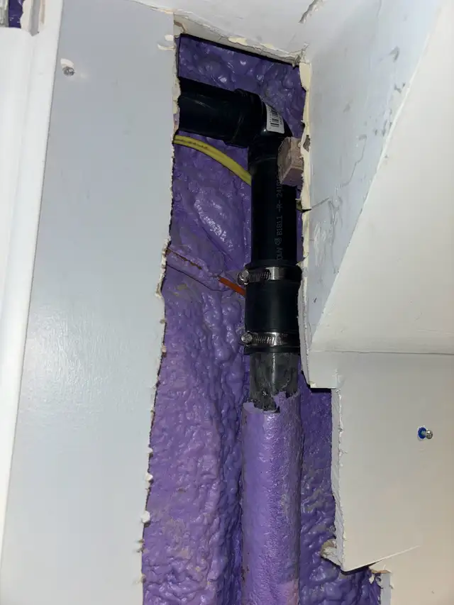 plumber/plombier62864354487810124