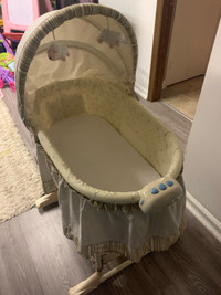 Baby bassinet 