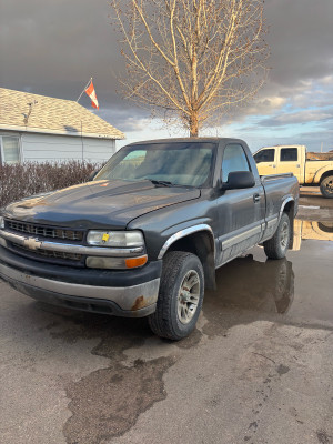 2001 Chevrolet C/K 1500 Base 